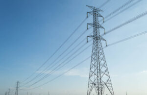 Jak zabezpieczenia wpływają na wartość energii łuku? łuk elektryczny